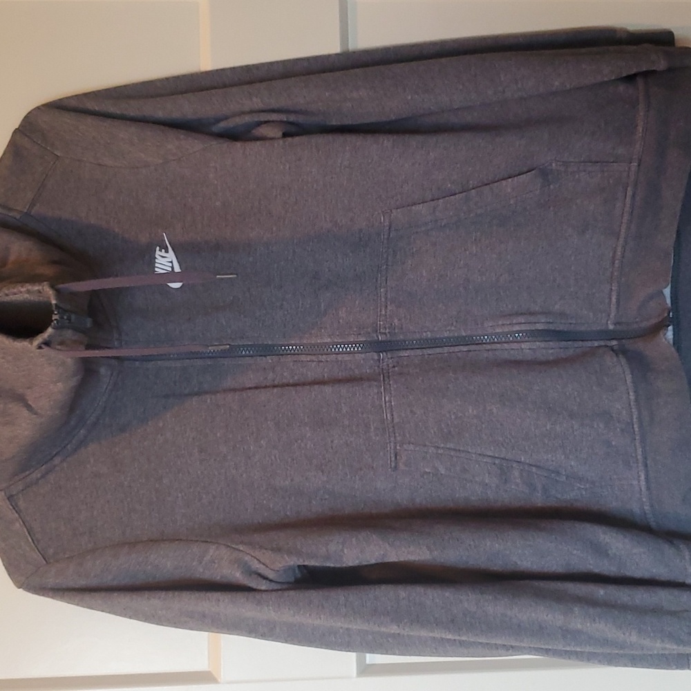 Nike sweatshirt